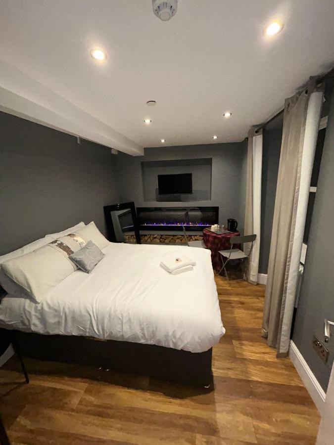 Apartmán Cosy Double Bed With Fire Place Edinburgh Exteriér fotografie